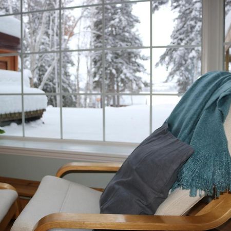 Great Slave Lakeside Bed & Breakfast Yellowknife Exterior foto
