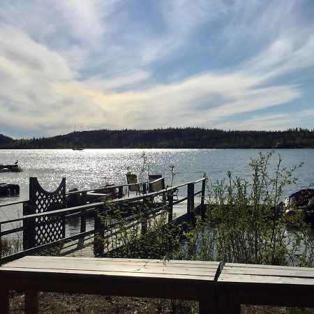 Great Slave Lakeside Bed & Breakfast Yellowknife Exterior foto